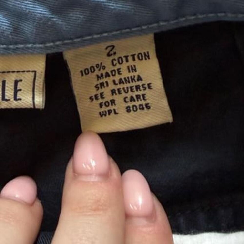 Aeropostale Women's Black Shorts - Picture 4 of 4